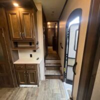 2018 Keystone Montana HM344RL - Image 16
