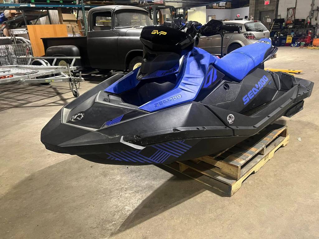 2023 Sea-Doo Spark Trixx 3 UP (Sound System)