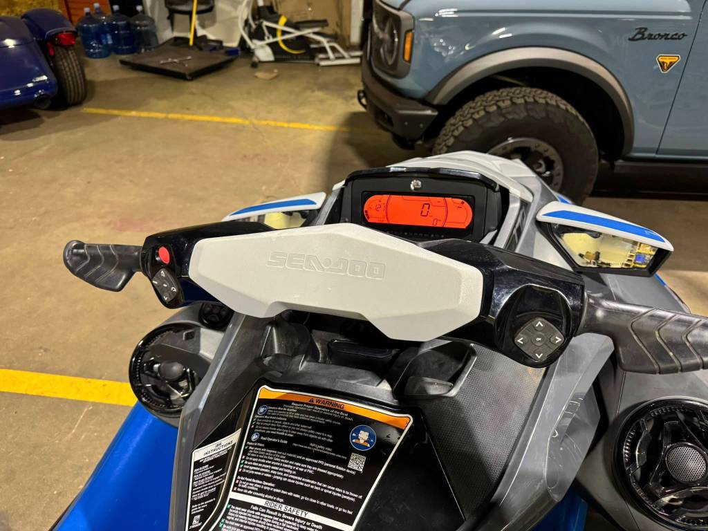 2021 Sea-Doo GTX 170 - Image 9