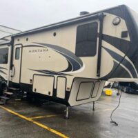 2018 Keystone Montana HM344RL - Image 3
