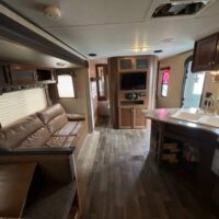 2016 Keystone Hideout 31BHDS - Image 16