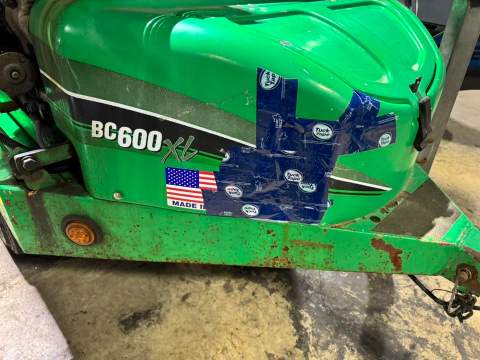 2007 Vermeer Wood Chipper BC600XL - Image 13