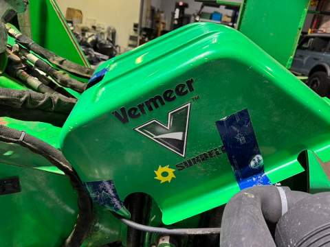 2007 Vermeer Wood Chipper BC600XL - Image 10