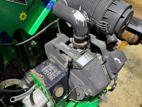 2007 Vermeer Wood Chipper BC600XL - Image 16