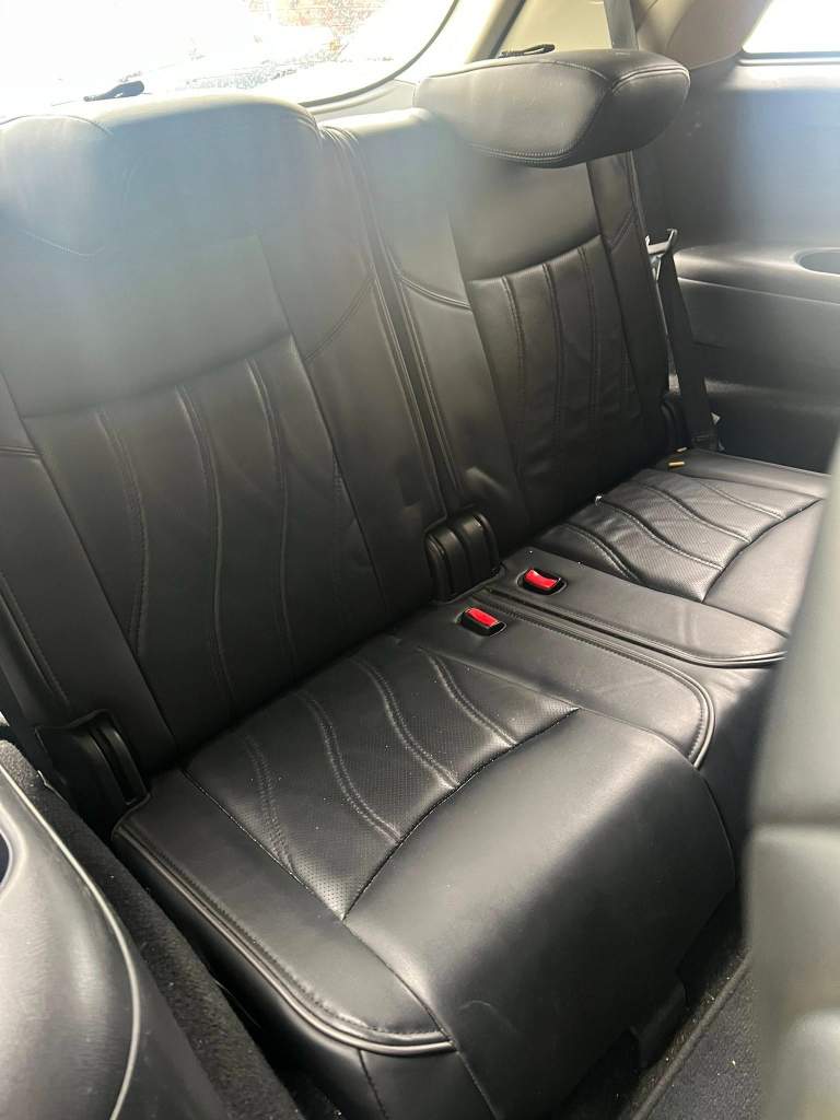 2015 Infiniti QX60 - Image 12