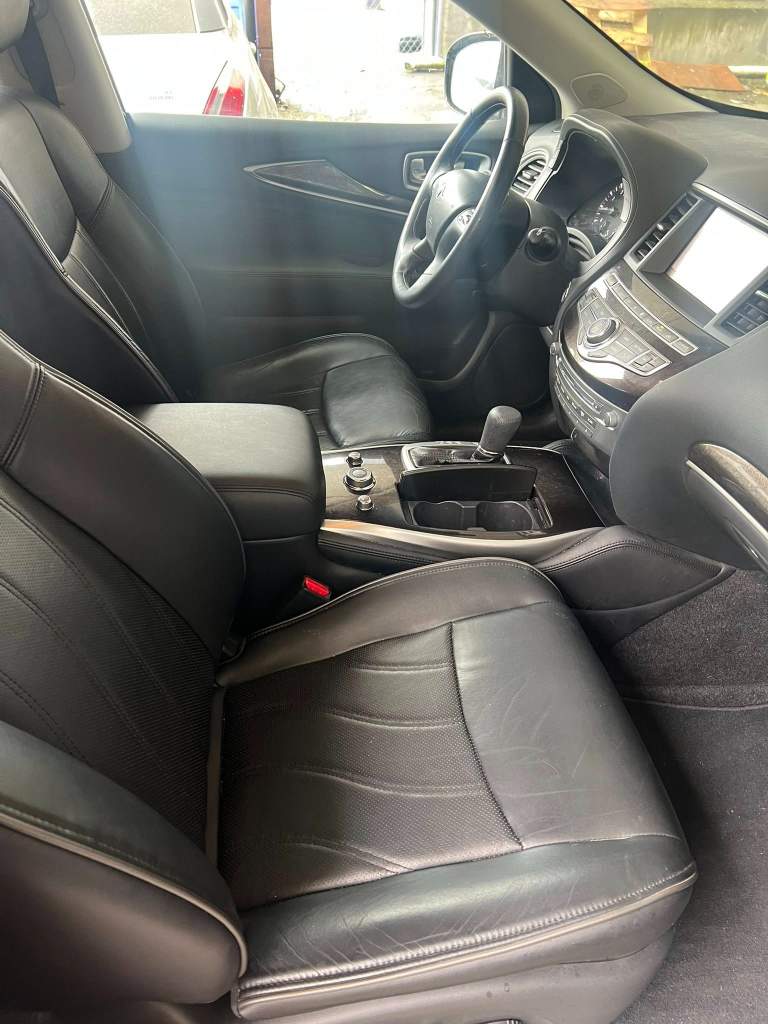 2015 Infiniti QX60 - Image 13