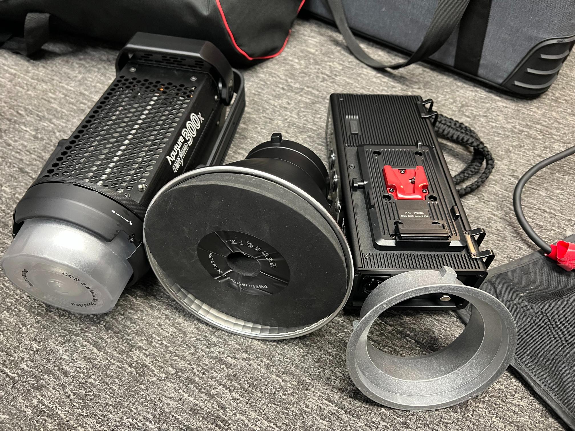 Aputure 300X Video Lights and Nanlite Forza Soft Box - Image 4