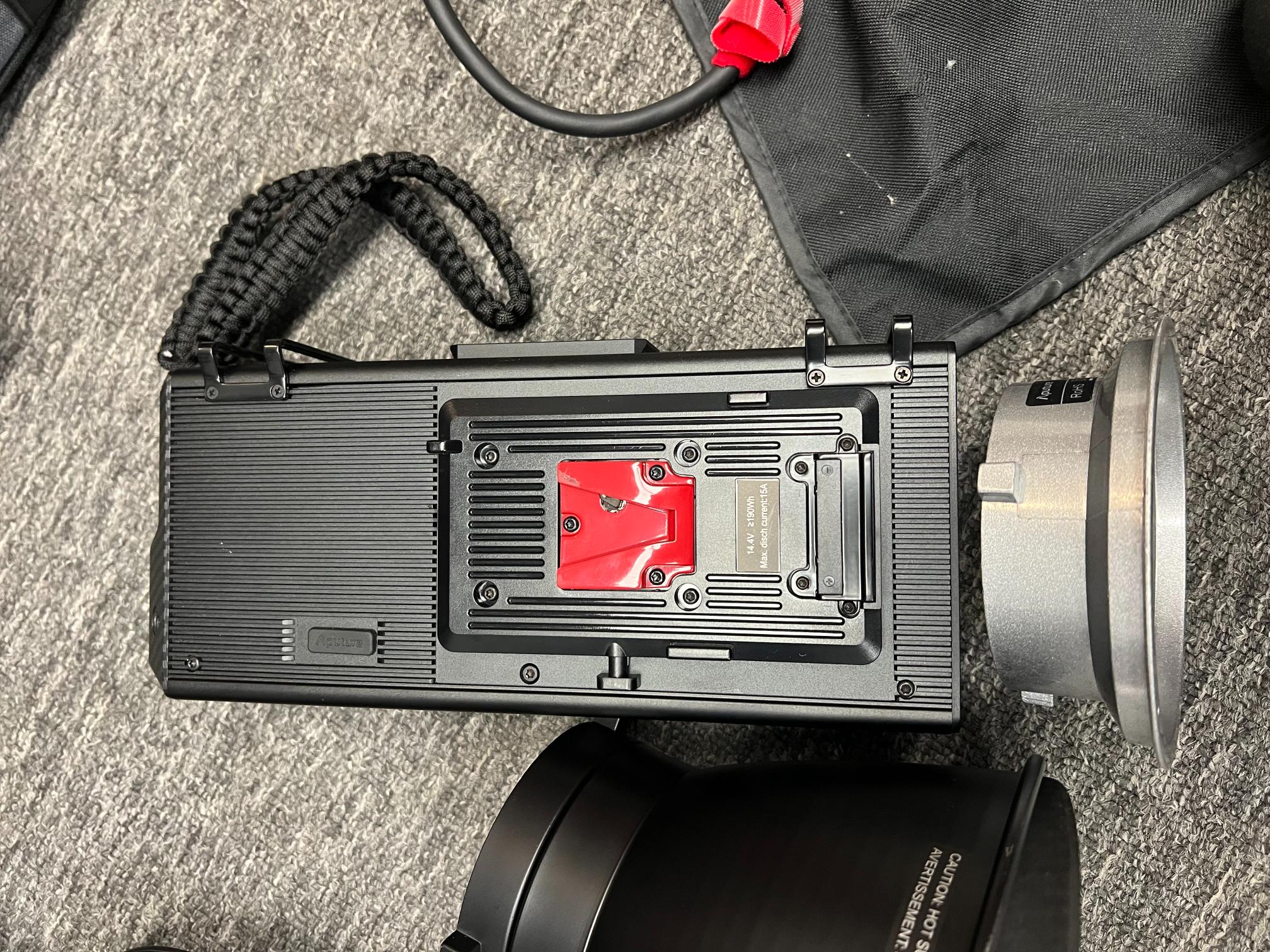 Aputure 300X Video Lights and Nanlite Forza Soft Box - Image 5