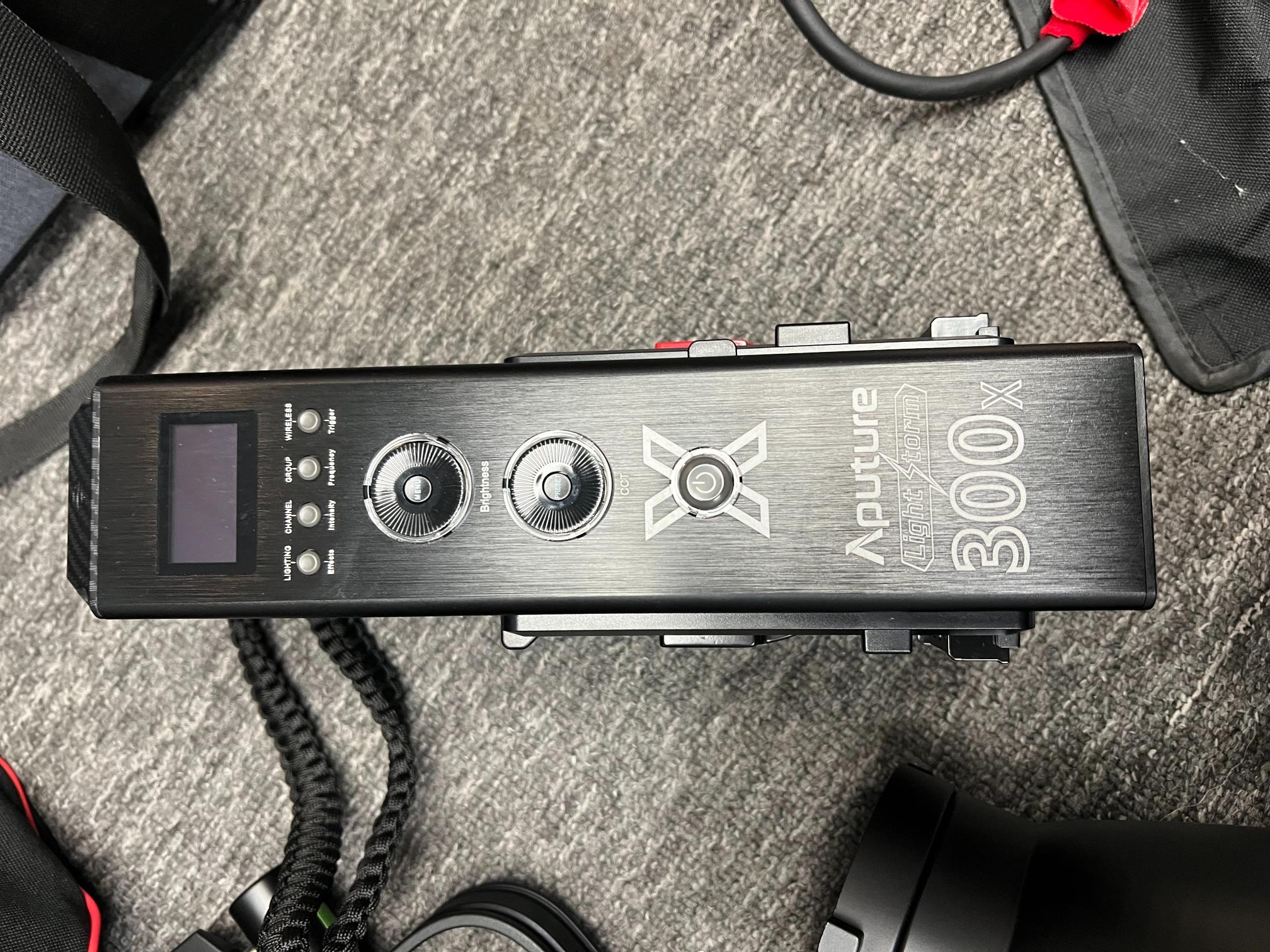 Aputure 300X Video Lights and Nanlite Forza Soft Box - Image 7