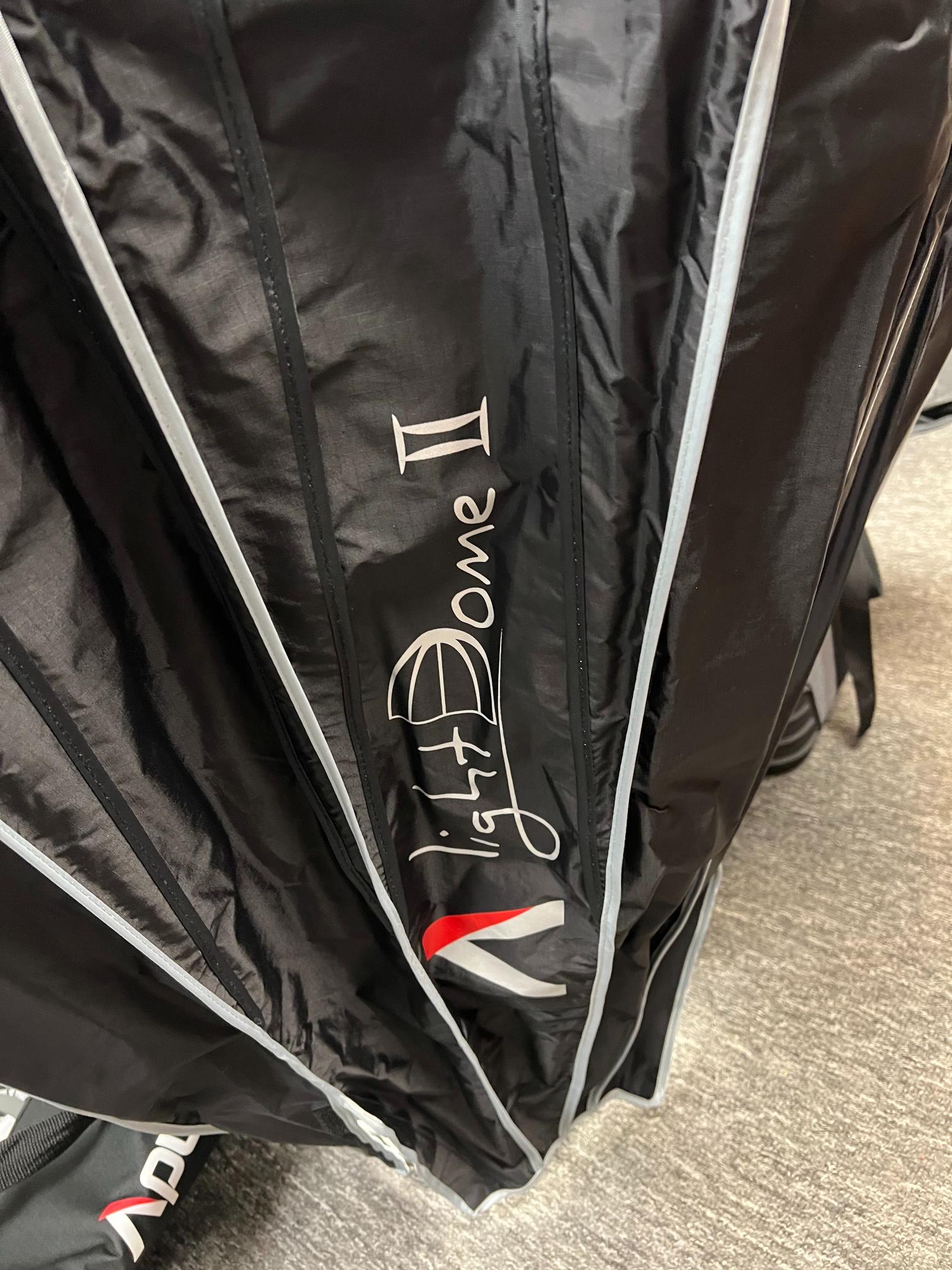 Aputure 300X Video Lights and Nanlite Forza Soft Box - Image 10