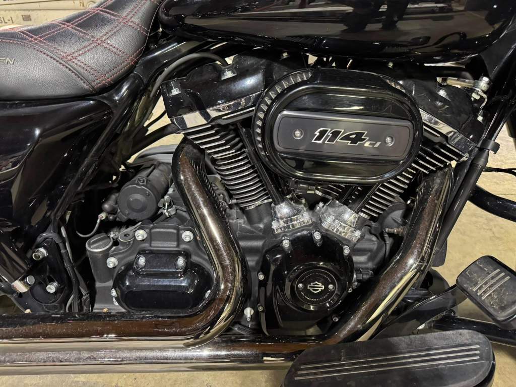 2023 Harley Davidson Road King 114 - Image 9