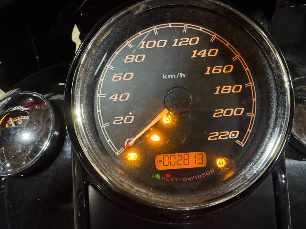 2023 Harley Davidson Road King 114 - Image 7
