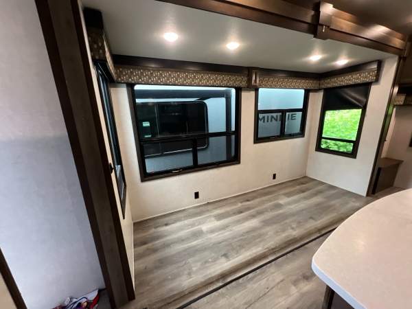 2019 Open Range 371MBH Fifth Wheel - Image 5