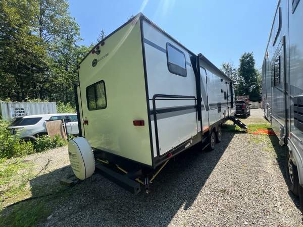 2020 Forest River Island Vibe T31BH - Image 7