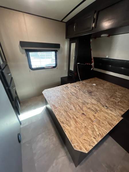 2019 Grand Design Imagine 2850MK - Image 9