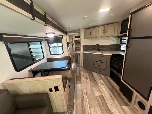 2022 Heartland Sundance 262RB - Image 7