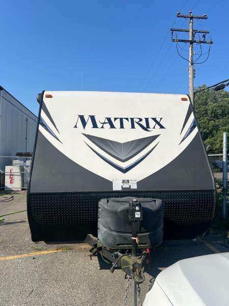 2016 Gulf Stream Matrix 26CRB - Image 3