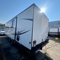 2016 Gulf Stream Matrix 26CRB - Image 5
