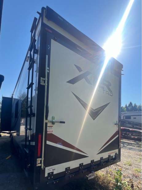 2021 Forest River XLR Nitro 35DK5 - Image 6