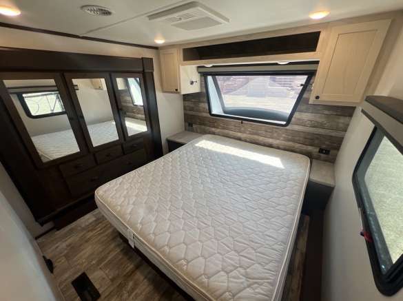 2021 Forest River XLR Nitro 35DK5 - Image 12