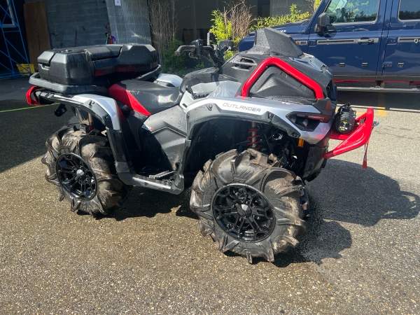 2025 Can-Am Outlander 1000R Rotax - Image 3