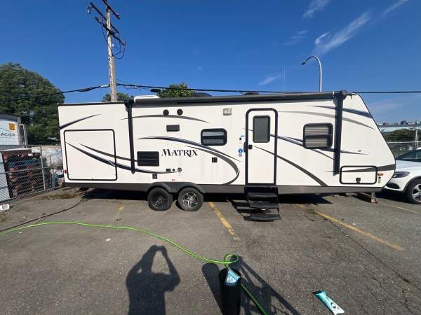 2016 Gulf Stream Matrix 26CRB - Image 8