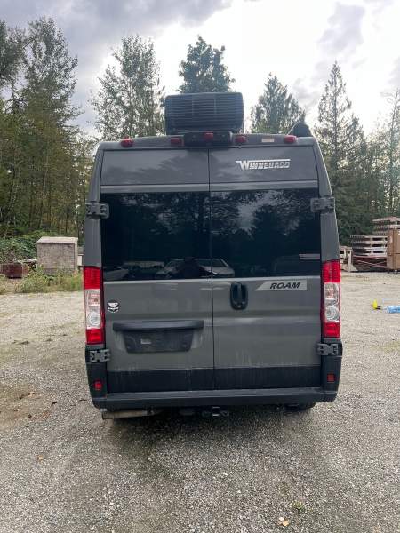 2023 Winnebago Roam - Image 5