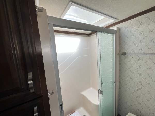 2018 Forest River RiverStone 371K - Image 33