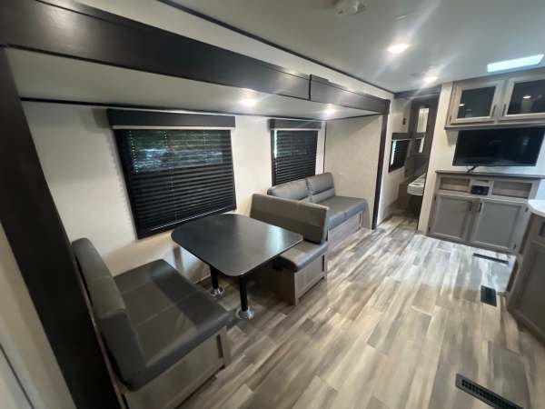 2022 StarCraft 26BHS Autumn Ridge - Image 12