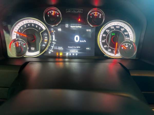 2022 Dodge RAM 1500 Classic Crew Cab 4WD - Image 9