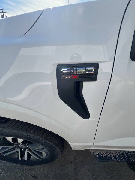 2021 Ford F-150 XLT SuperCrew - Image 8