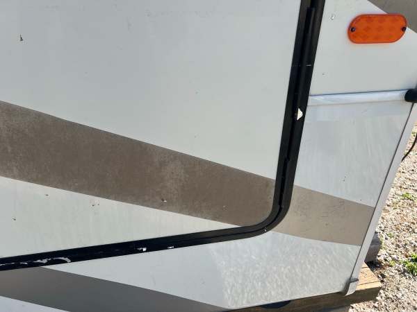 2018 Forest River RiverStone 371K - Image 10