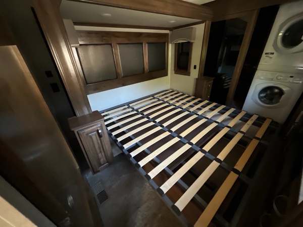 2018 Forest River RiverStone 371K - Image 21