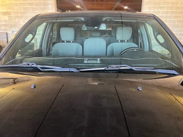 2022 Dodge RAM 1500 Classic Crew Cab 4WD - Image 18