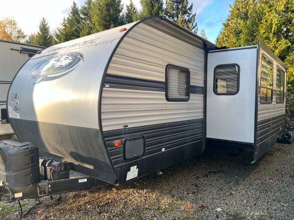 2020 Forest River Cherokee 264DBH - Image 3