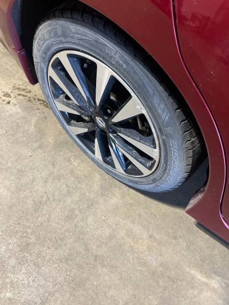 2018 Nissan Altima - Image 16