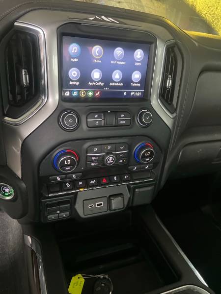 2019 Chevrolet Silverado 1500 LT Trail - Image 9