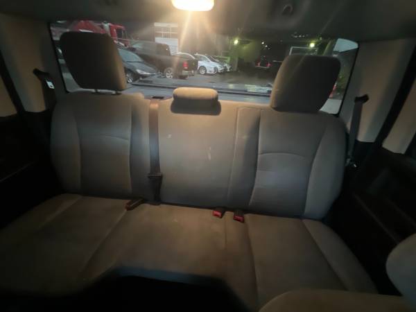 2017  Ram 1500 Tradesman Crew - Image 14