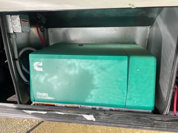 2021 Jayco Seismic 4113 Toy Hauler - Image 27