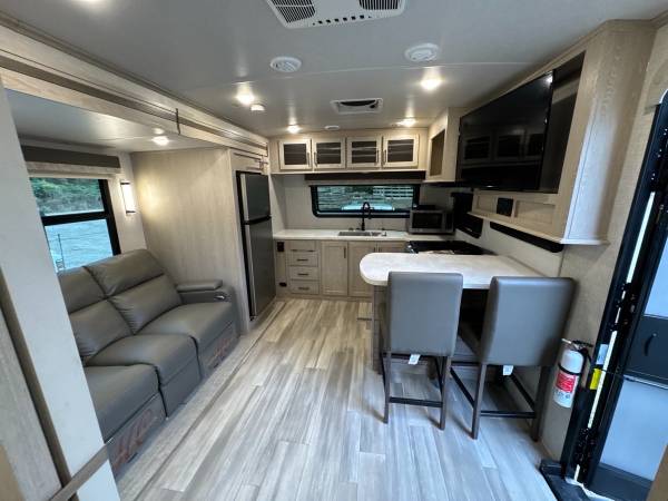 2022 Forest River Flagstaff 826MBR - Image 5