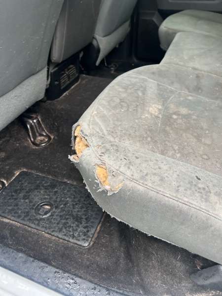 2017 Ram 1500 SLT CREW CAB - Image 13