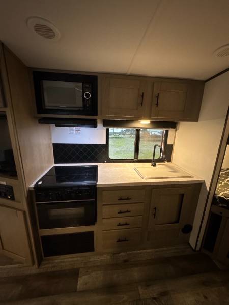 2022 Heartland Sundance 265BH - Image 8