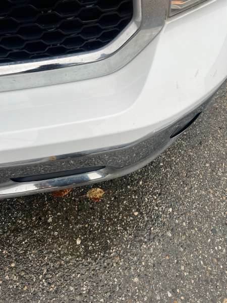 2017 Ram 1500 SLT CREW CAB - Image 17