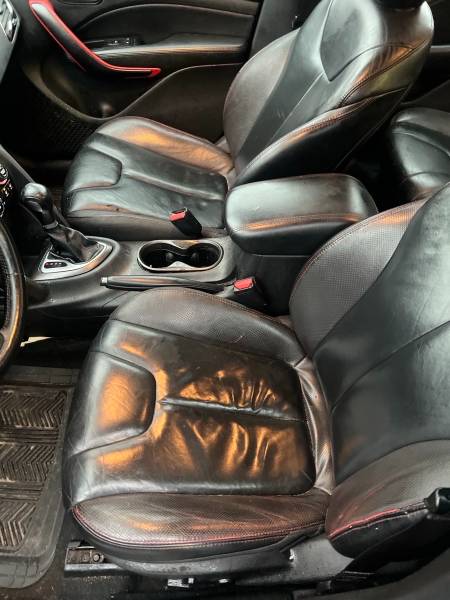 2016 Dodge Dart GT - Image 12