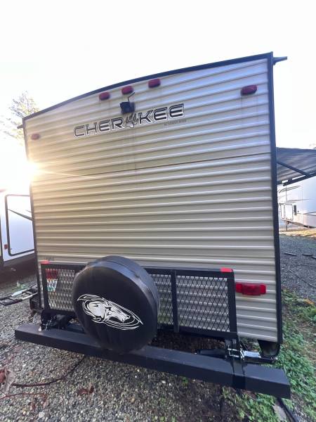 2020 Forest River Cherokee 264DBH - Image 5