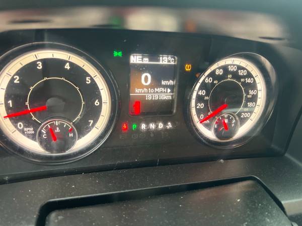 2017  Ram 1500 Tradesman Crew - Image 12