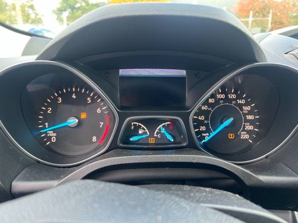 2017 Ford Escape Sports Utility - Image 12