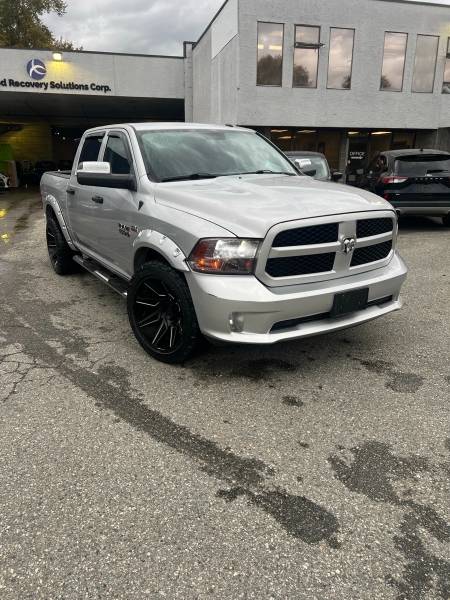 2017  Ram 1500 Tradesman Crew - Image 2