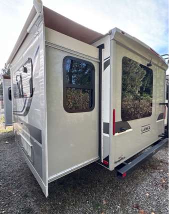 2020 Lance Camper 2465 - Image 4