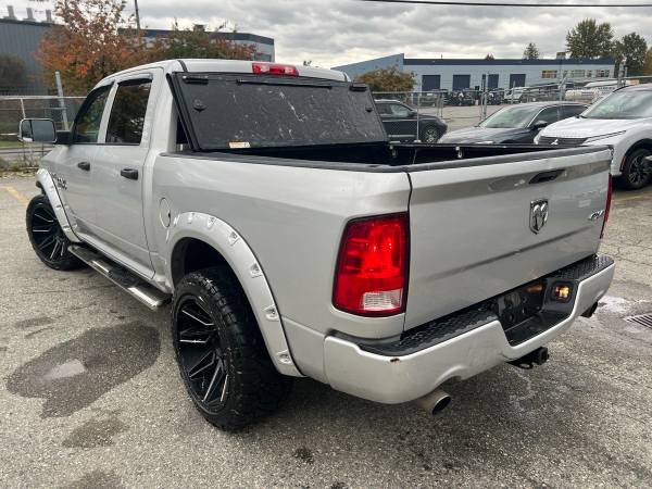 2017  Ram 1500 Tradesman Crew - Image 5